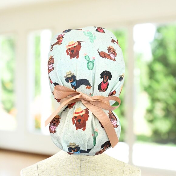 Dachshund Ponytail Scrub Cap~ CNA, RN, MD, Vet, Tech, Gift - Picture 1 of 4